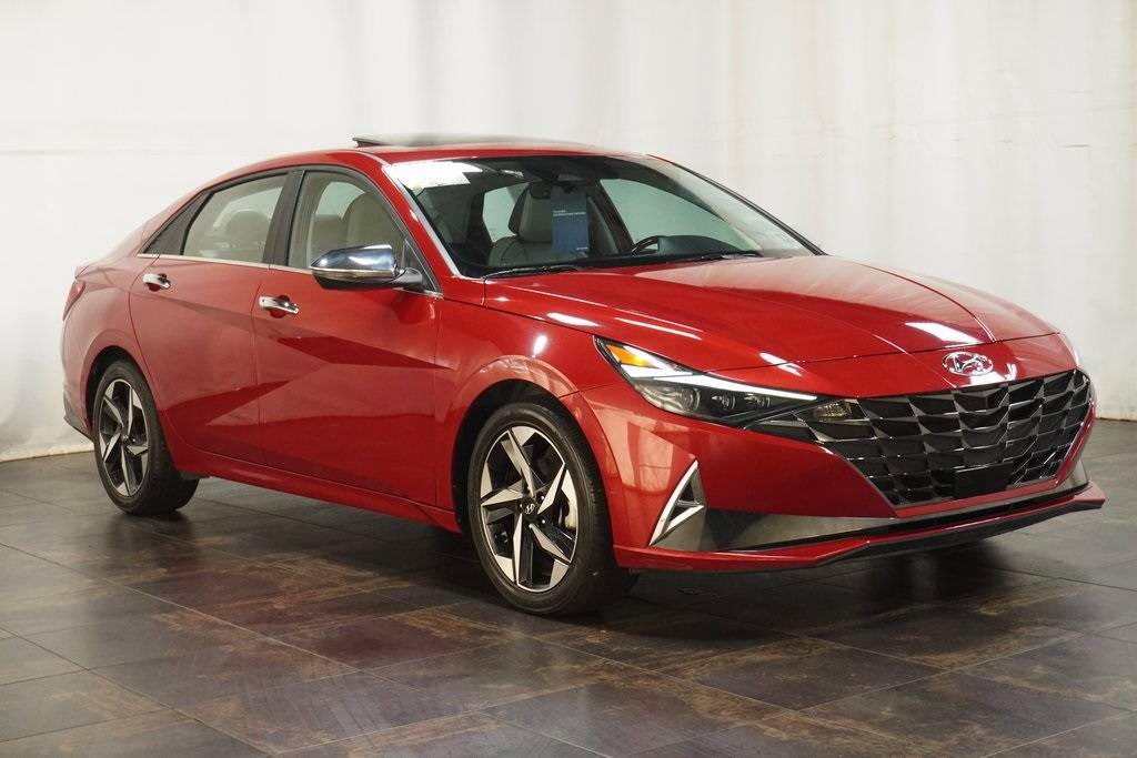 2023 Hyundai Elantra Limited — Sedan — 22,598 mi — Boardman, OH