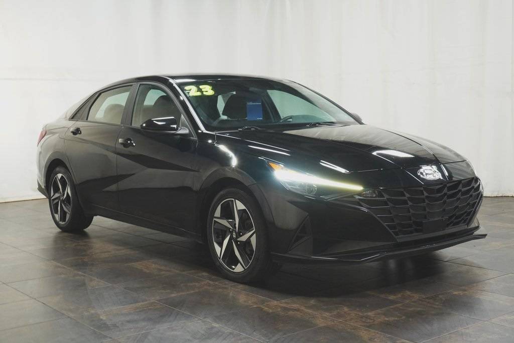2023 Hyundai Elantra SEL — Sedan — 30,793 mi — Boardman, OH