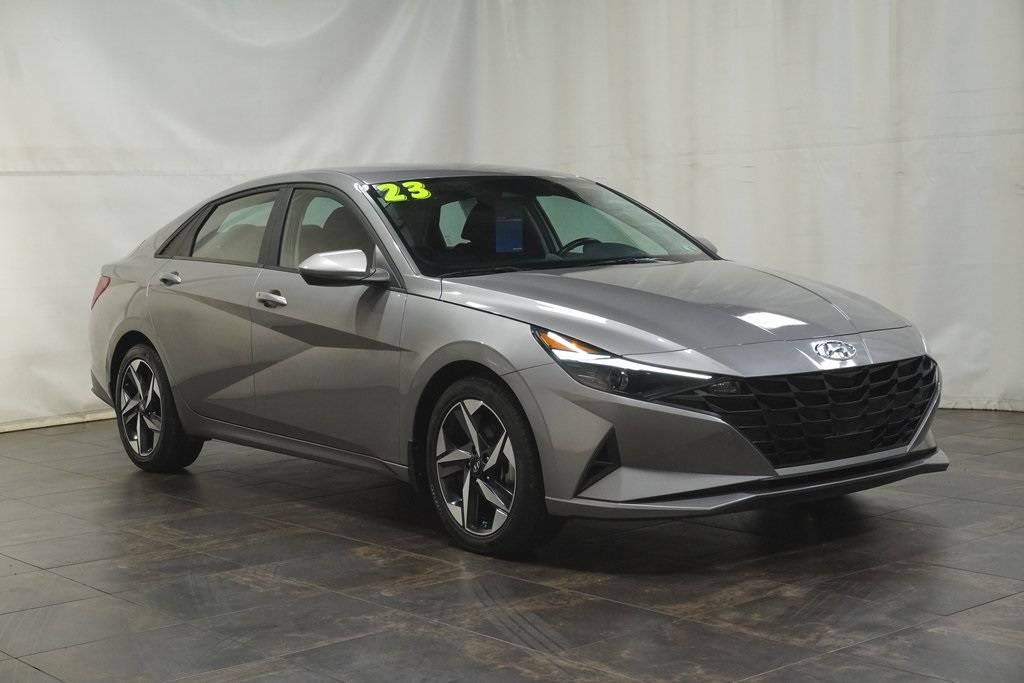 2023 Hyundai Elantra SEL — Sedan — 16,590 mi — Boardman, OH