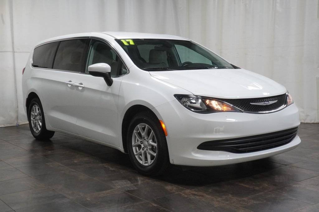 2017 Chrysler Pacifica LX — Minivan — 57,686 mi — Boardman, OH