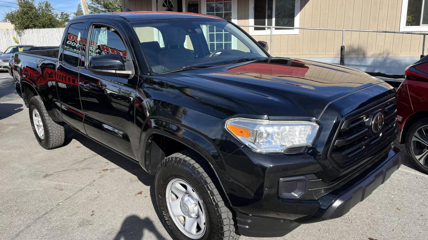 2018 Toyota Tacoma SR — Pickup Truck — 68,872 mi — San Mateo, CA