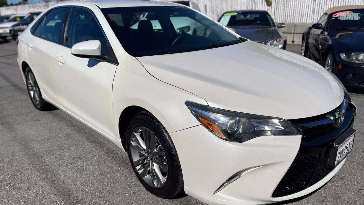 2017 Toyota Camry SE — Sedan — 91,319 mi — San Mateo, CA