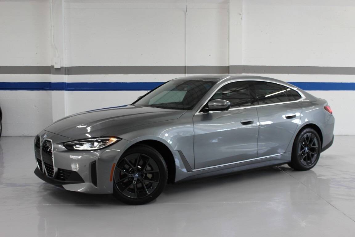 2022 BMW i4 eDrive40 — Sedan — 16,530 mi — San Mateo, CA