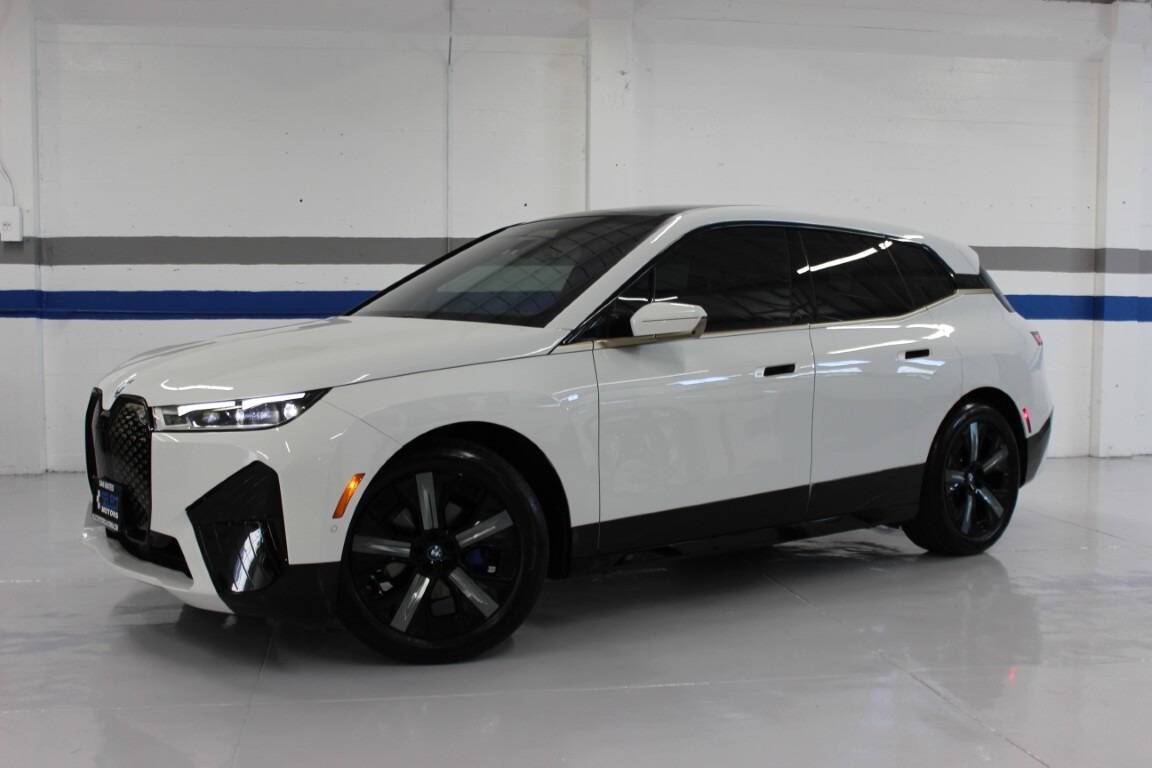 2023 BMW iX xDrive50 — SUV — 23,940 mi — San Mateo, CA
