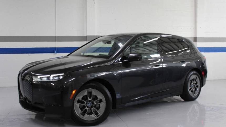 2022 BMW iX xDrive50 — SUV — 38,880 mi — San Mateo, CA