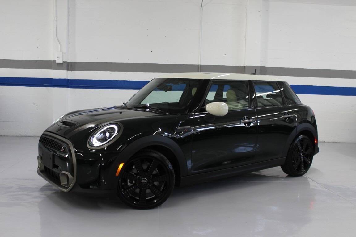 2023 MINI Hardtop Cooper S — Hatchback — 9,150 mi — San Mateo, CA