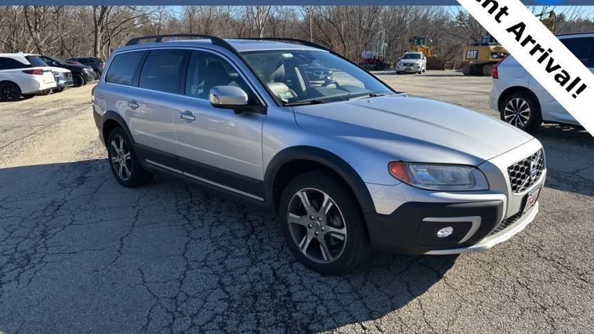 2015 Volvo XC70 T6 — Wagon — 177,073 mi — Nashua, NH