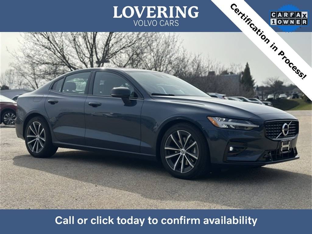 2022 Volvo S60 Momentum — Sedan — 5,193 mi — Nashua, NH