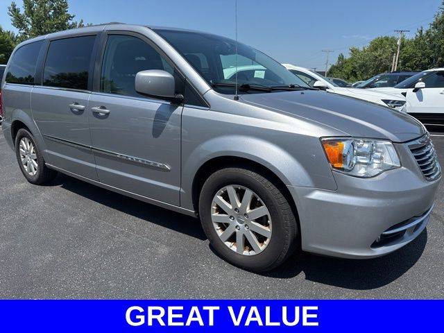 2016 Chrysler Town & Country Touring — Minivan — 107,023 mi — Highland, IN