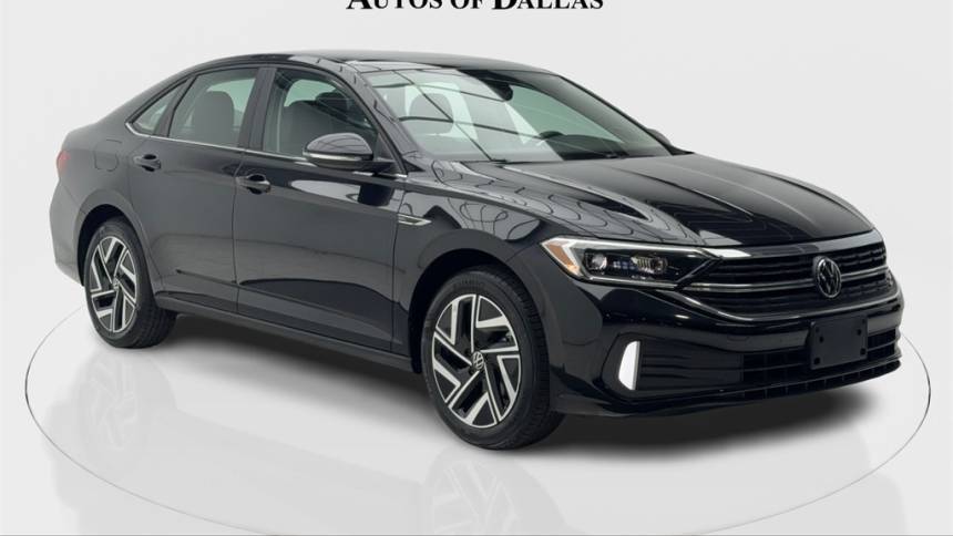 2024 Volkswagen Jetta SEL — Sedan — 4,911 mi — Plano, TX
