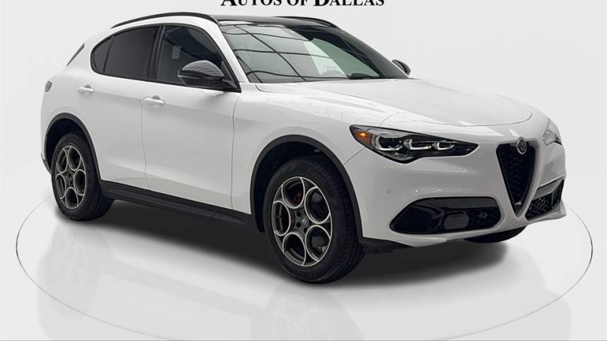 2024 Alfa Romeo Stelvio Sprint