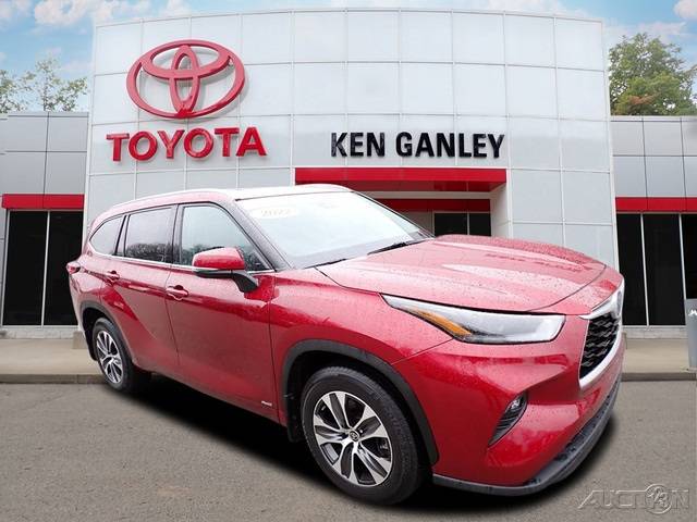 2022 Toyota Highlander Hybrid XLE — SUV — 29,189 mi — Pleasant Hills, PA