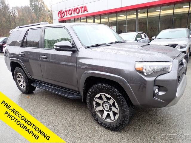 2023 Toyota 4Runner TRD Off Road Premium — SUV — 12,883 mi — Pleasant Hills, PA