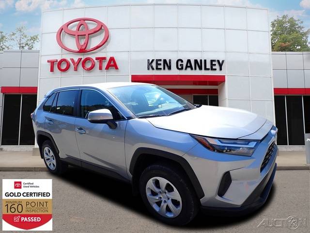 2025 Toyota RAV4 LE — SUV — 5 mi — Pleasant Hills, PA