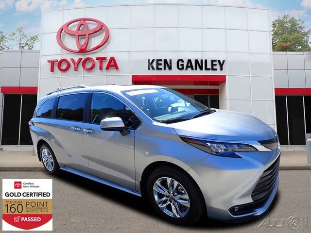 2025 Toyota Sienna XLE — Minivan — 10 mi — Pleasant Hills, PA