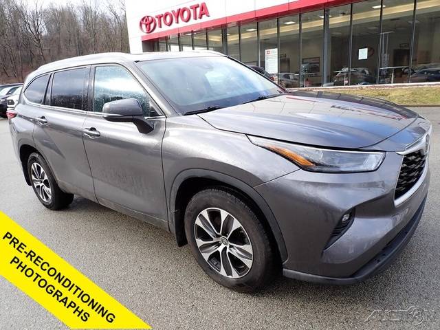 2022 Toyota Highlander XLE — SUV — 49,952 mi — Pleasant Hills, PA