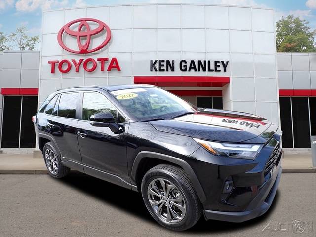 2022 Toyota RAV4 Hybrid XLE Premium — SUV — 9,167 mi — Pleasant Hills, PA