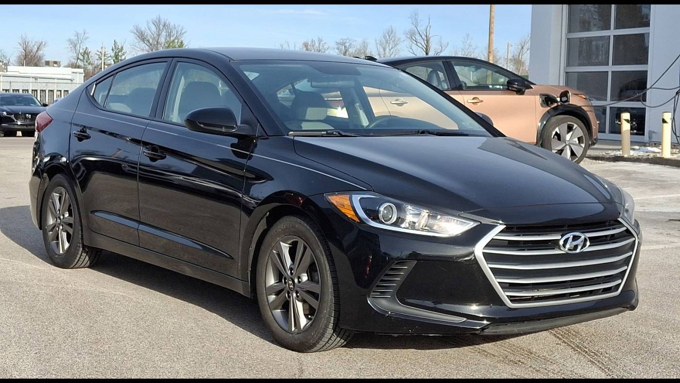 2018 Hyundai Elantra SEL — Sedan — 71,222 mi — Trevose, PA