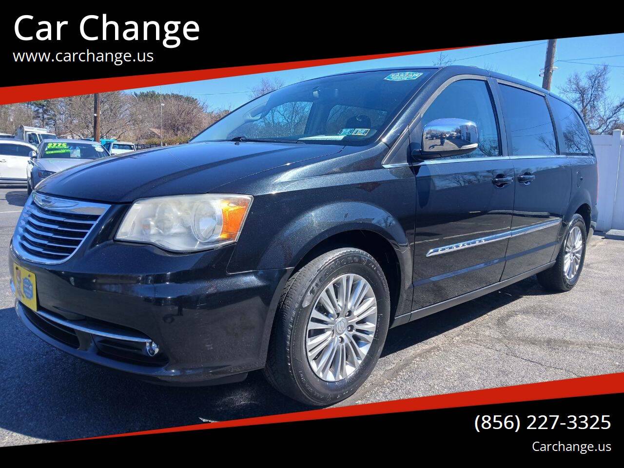 2015 Chrysler Town and Country Touring-L