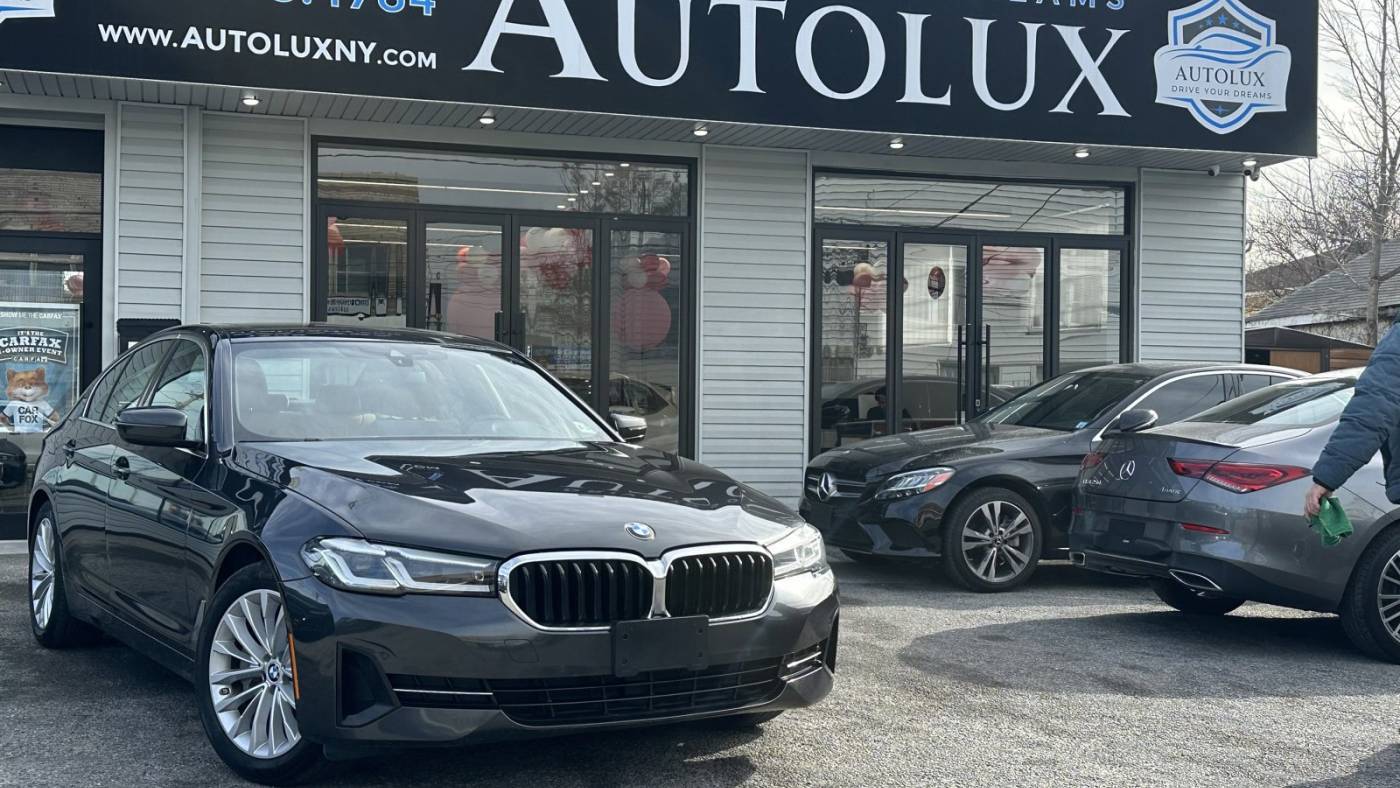 2022 BMW 5 Series 530i — Sedan — 50,152 mi — Elmont, NY