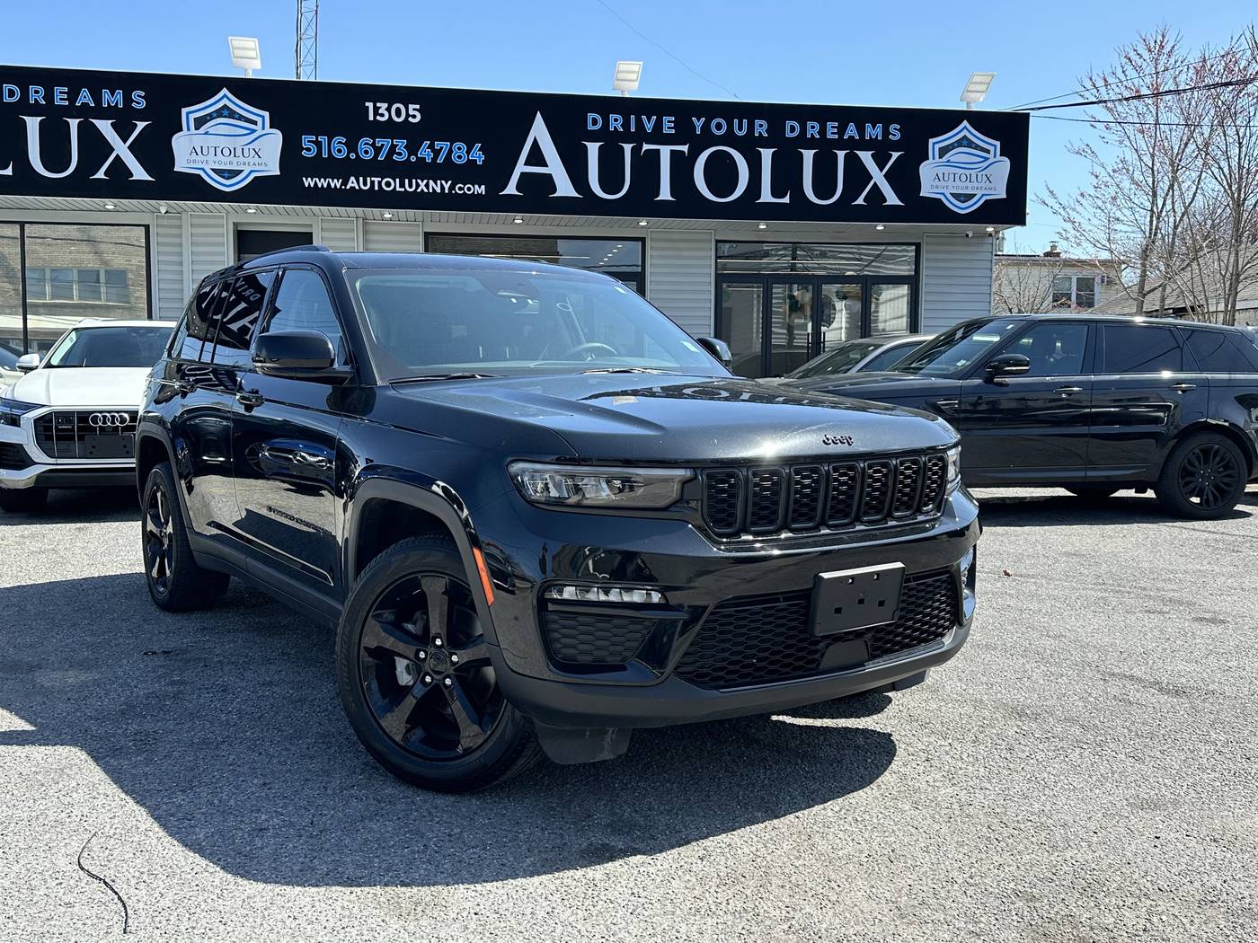 2023 Jeep Grand Cherokee Limited — SUV — 31,928 mi — Elmont, NY
