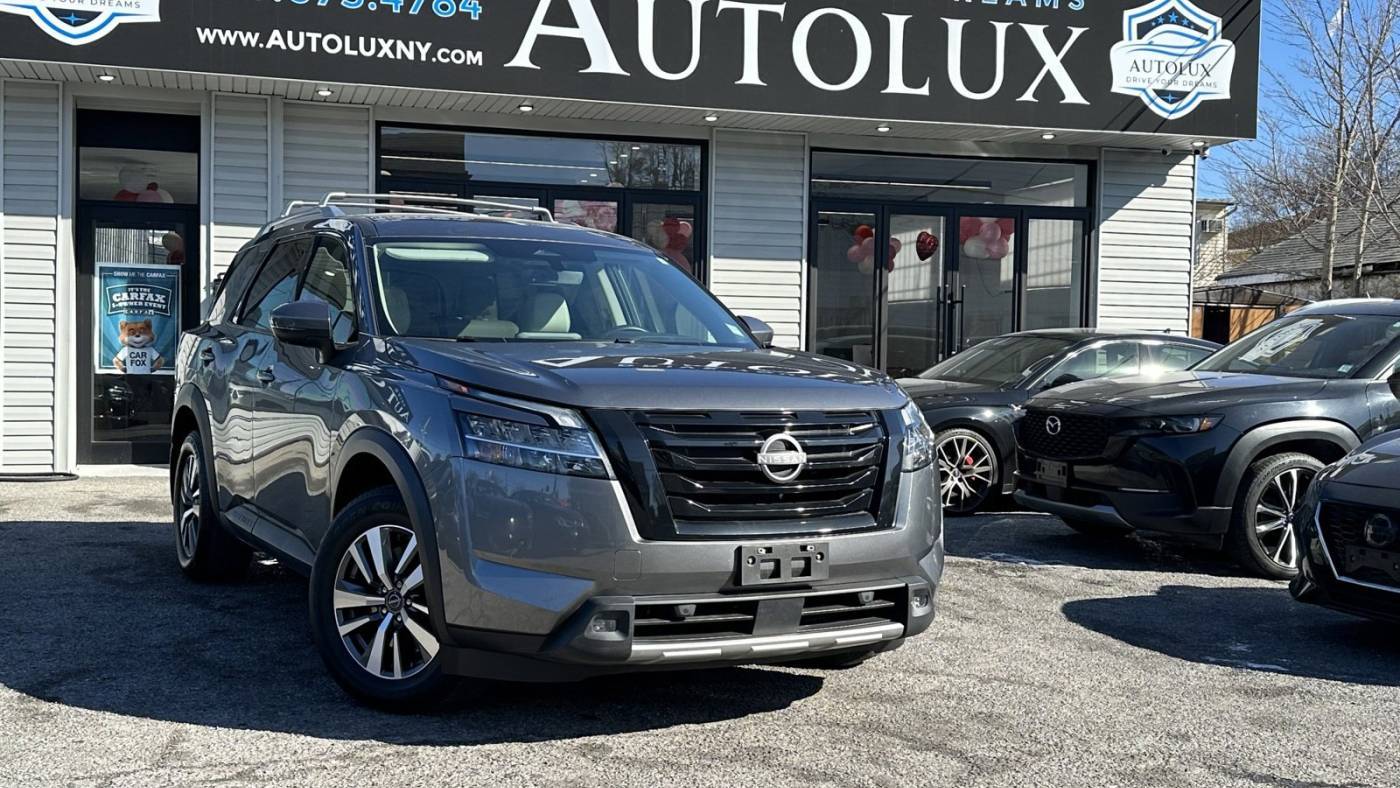 2023 Nissan Pathfinder SL — SUV — 58,279 mi — Elmont, NY