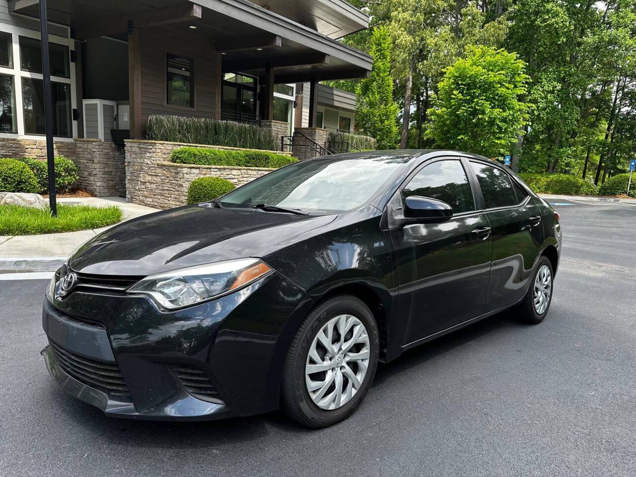 2014 Toyota Corolla LE — Sedan — 135,109 mi — Marietta, GA