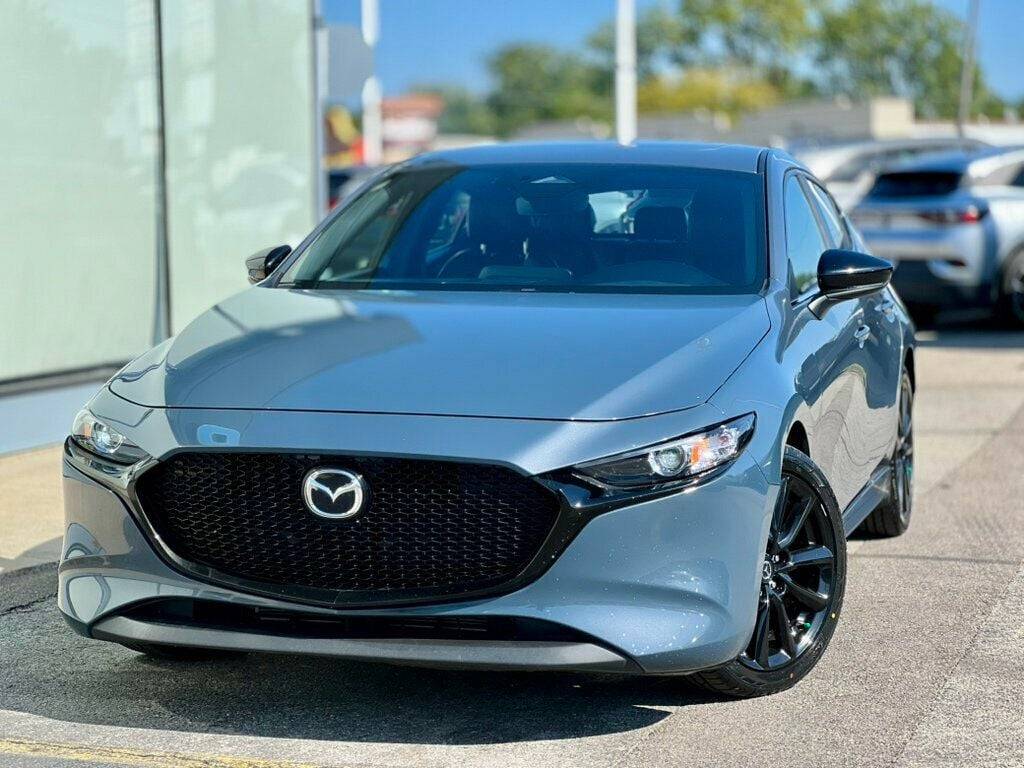 2024 Mazda Mazda3 Carbon Edition — Hatchback — 35,421 mi — Waukegan, IL