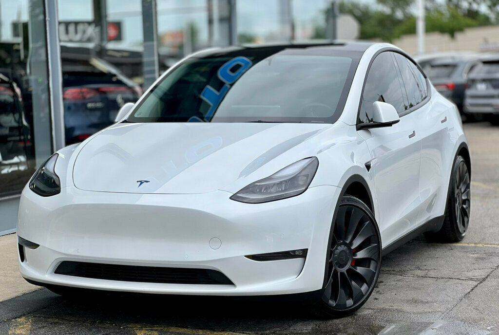 2022 Tesla Model Y Performance — SUV — 29,657 mi — Waukegan, IL