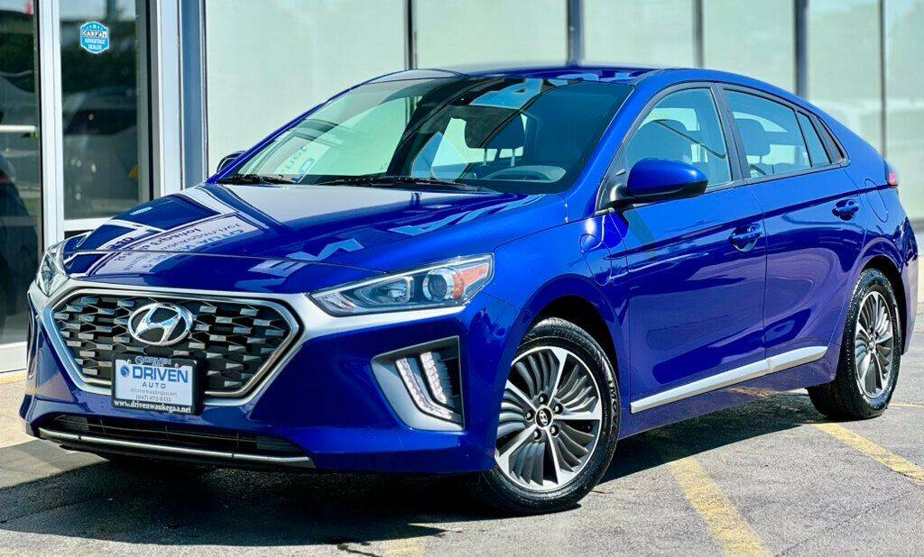 2022 Hyundai Ioniq Plug-In Hybrid SE — Hatchback — 57,023 mi — Waukegan, IL