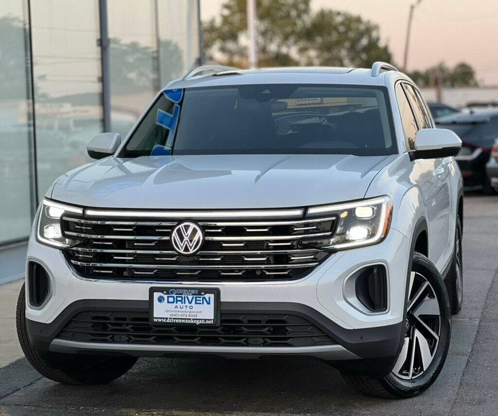 2024 Volkswagen Atlas SEL — SUV — 1,916 mi — Waukegan, IL