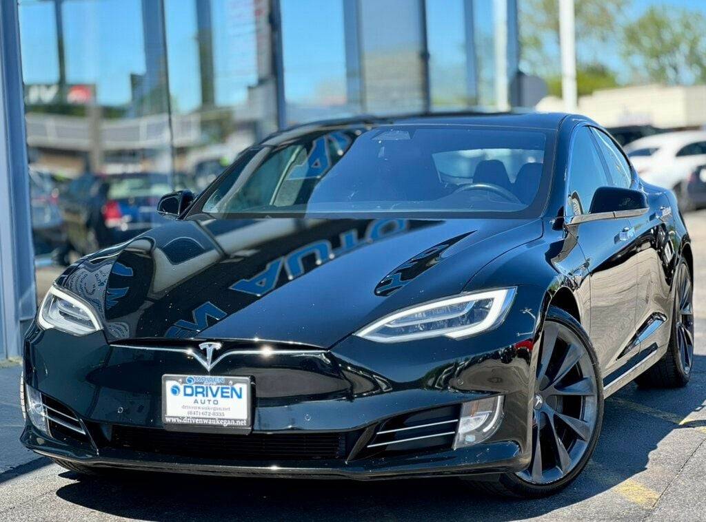 2020 Tesla Model S Long Range Plus — Hatchback — 67,983 mi — Waukegan, IL