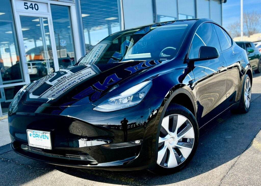 2023 Tesla Model Y Long Range — SUV — 112,897 mi — Waukegan, IL