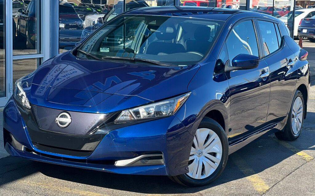 2023 Nissan LEAF S — Hatchback — 16,204 mi — Waukegan, IL