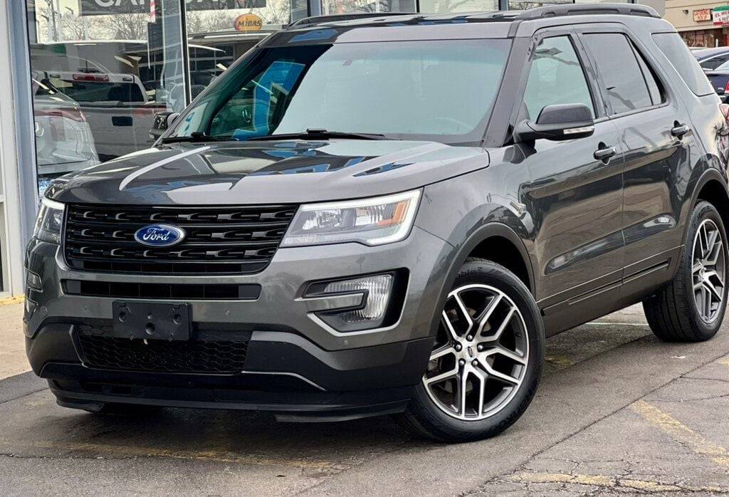 2016 Ford Explorer Sport — SUV — 38,275 mi — Waukegan, IL