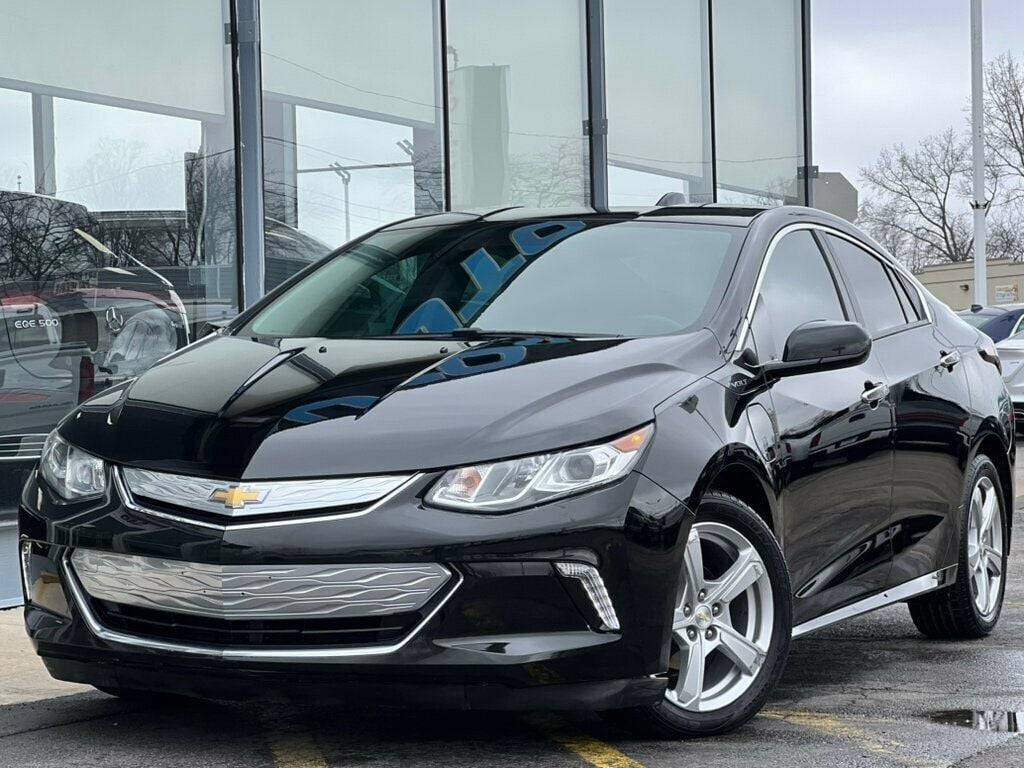 2017 Chevrolet Volt LT — Sedan — 97,194 mi — Waukegan, IL