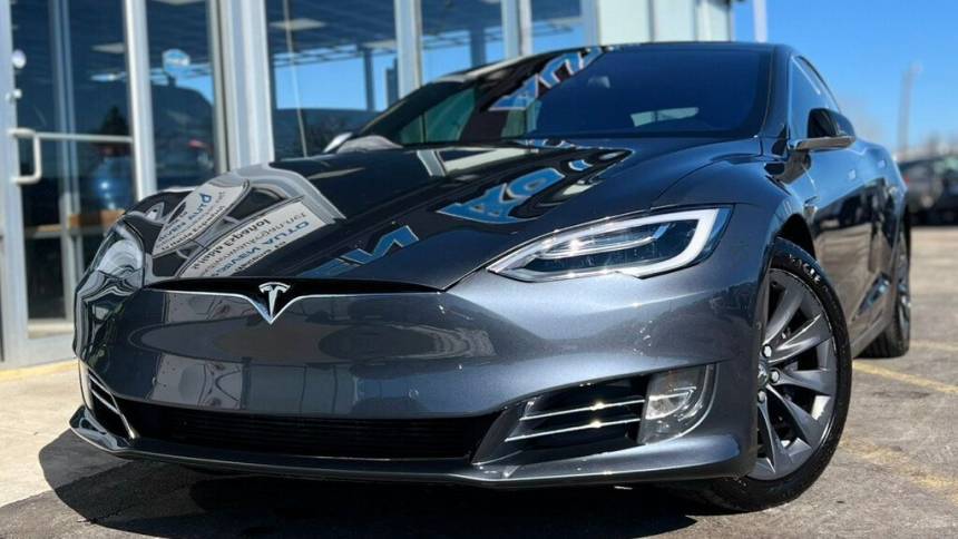 2018 Tesla Model S 100D — Hatchback — 112,336 mi — Waukegan, IL