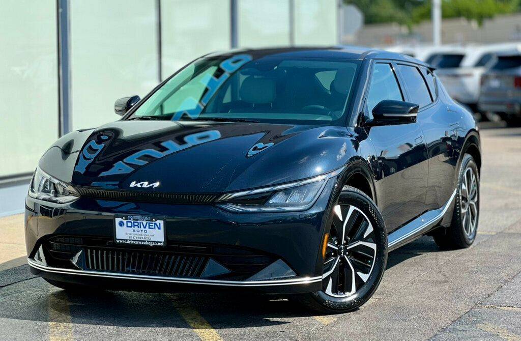 2022 Kia EV6 Wind — SUV — 17,406 mi — Waukegan, IL