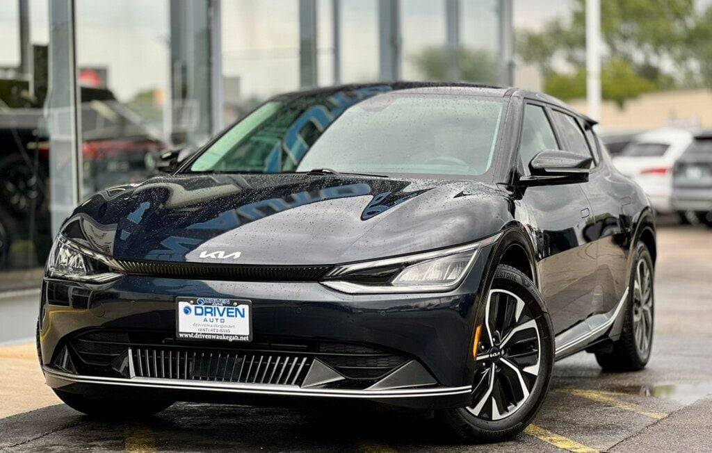 2022 Kia EV6 Wind — SUV — 48,608 mi — Waukegan, IL