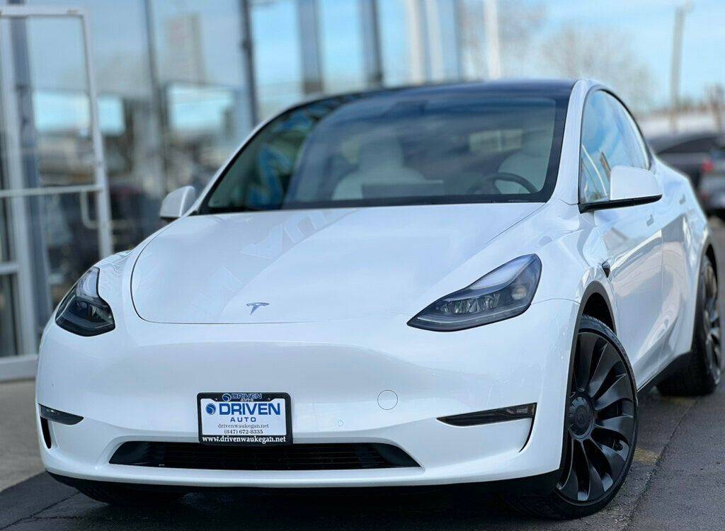 2022 Tesla Model Y Performance — SUV — 49,640 mi — Waukegan, IL
