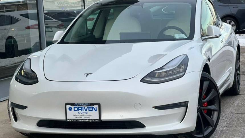 2020 Tesla Model 3 Performance — Sedan — 90,715 mi — Waukegan, IL