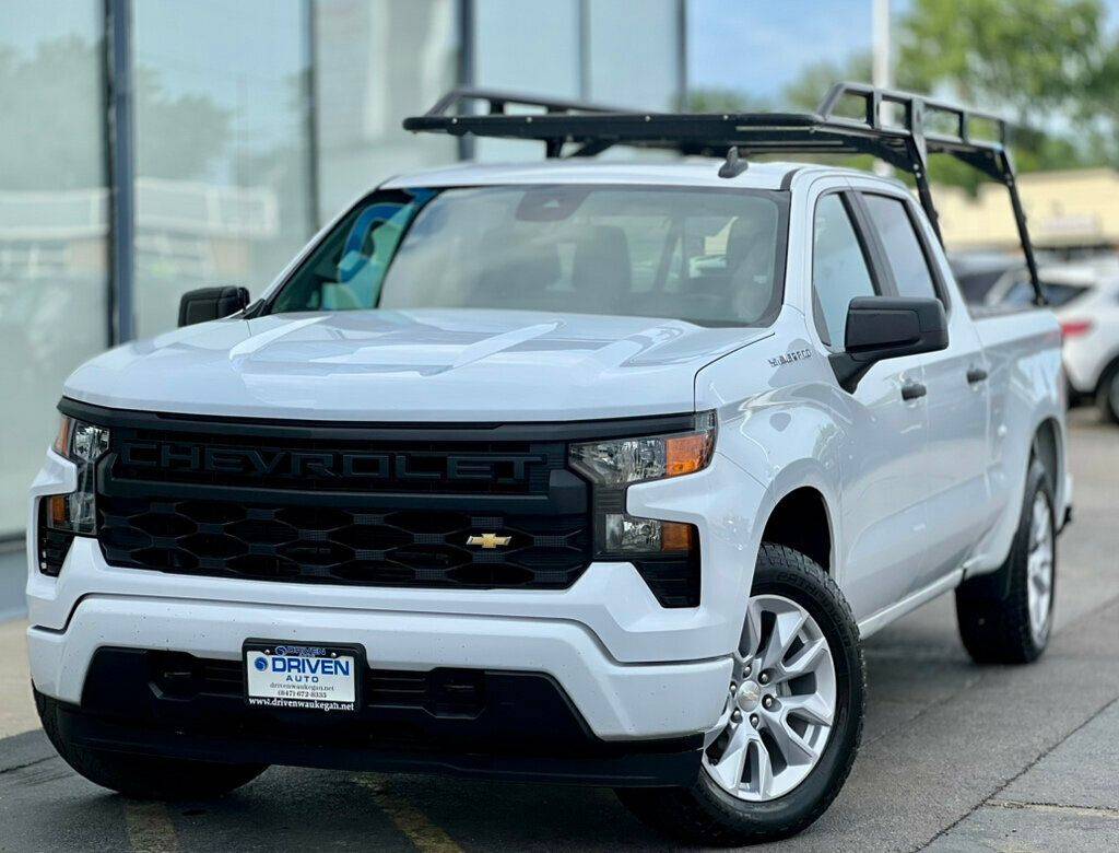2022 Chevrolet Silverado 1500 Custom — Pickup Truck — 91,289 mi — Waukegan, IL