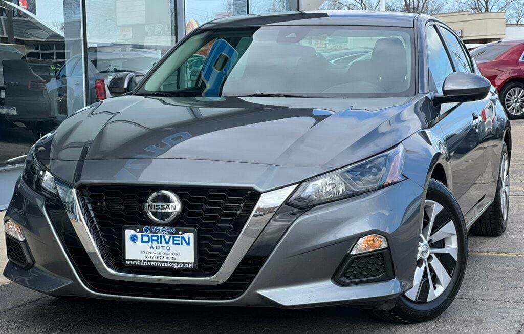 2022 Nissan Altima S — Sedan — 69,612 mi — Waukegan, IL