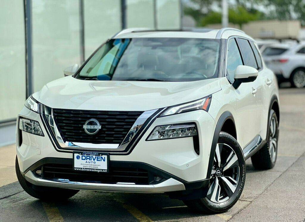 2022 Nissan Rogue Platinum — SUV — 22,913 mi — Waukegan, IL
