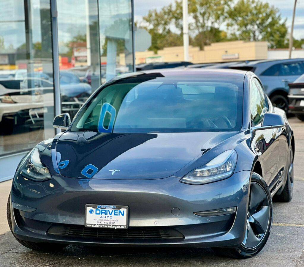 2018 Tesla Model 3 Long Range — Sedan — 147,849 mi — Waukegan, IL