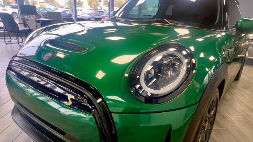 2023 MINI Electric Hardtop Cooper SE Signature — Hatchback — 40,753 mi — Waukegan, IL