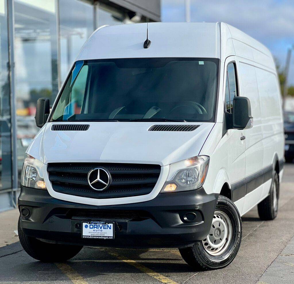 2018 Mercedes-Benz Sprinter Cargo Van 2500 — Cargo Van — 106,655 mi — Waukegan, IL