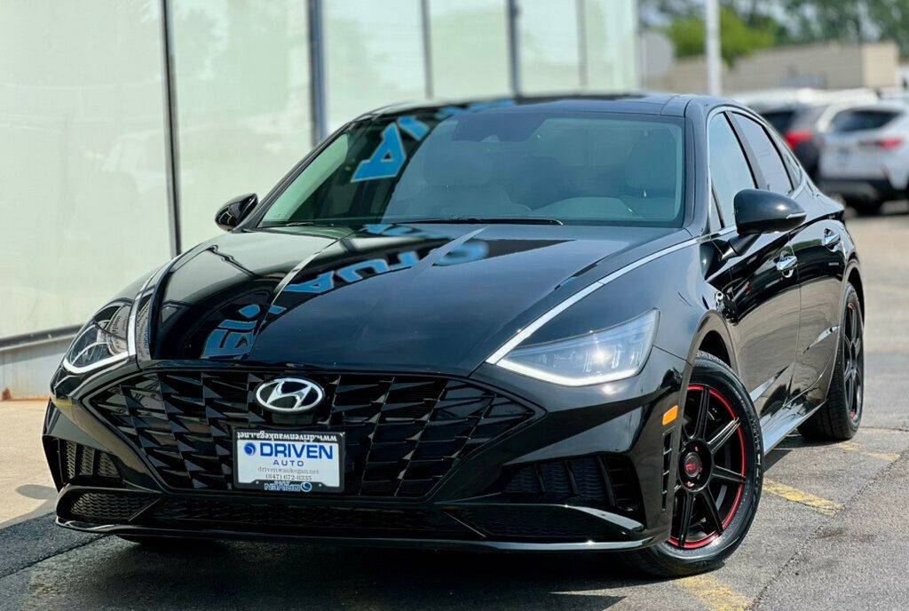 2021 Hyundai Sonata SEL — Sedan — 40,031 mi — Waukegan, IL