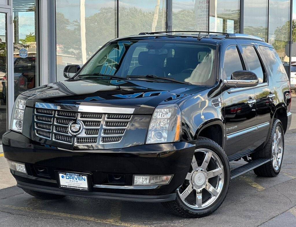 2008 Cadillac Escalade Standard — SUV — 99,614 mi — Waukegan, IL