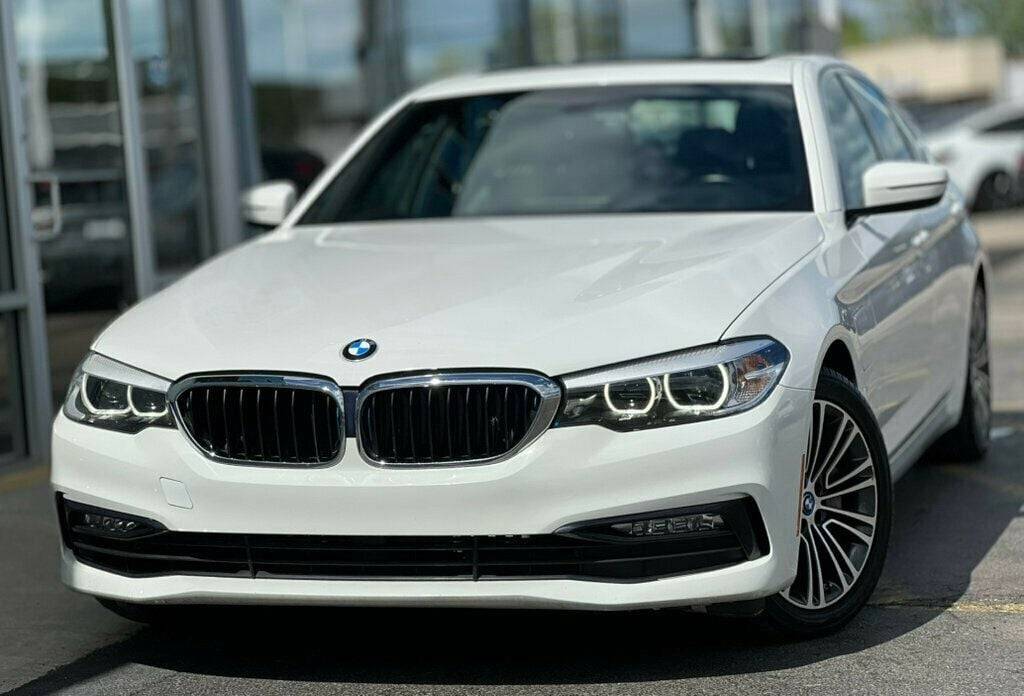 2018 BMW 5 Series 530e — Sedan — 75,529 mi — Waukegan, IL